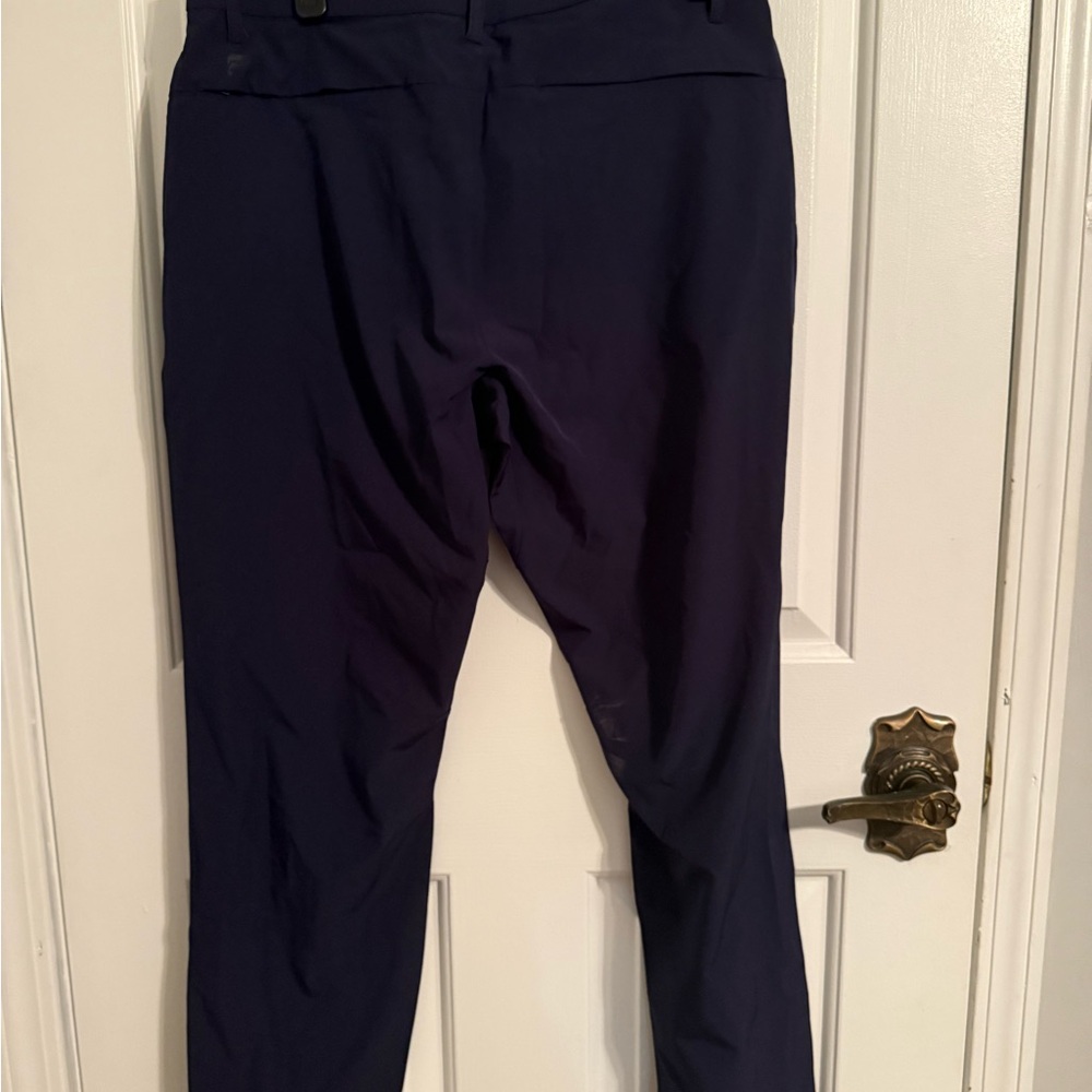 Fabletics - The Only Pant - Picture 5 of 5
